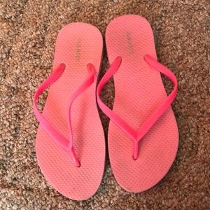 Flip flops